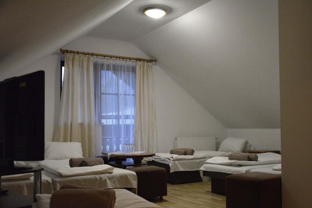 Penzion Dinda Stará ľubovňa Dış mekan fotoğraf